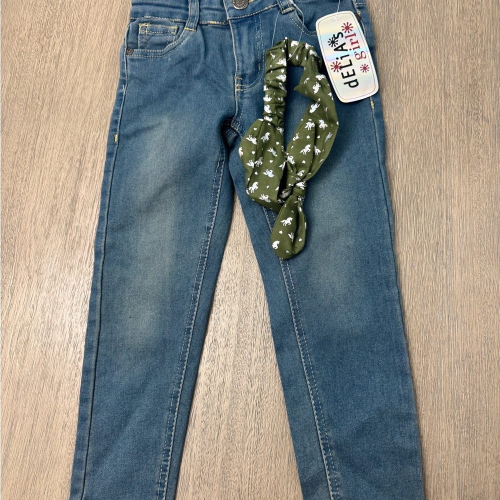 Blue Denim Jeans with Green Floral Headband